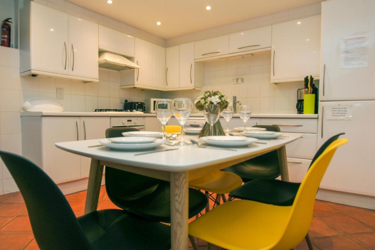 Kemp Town House - Parking - By Brighton Holiday Lets Luaran gambar